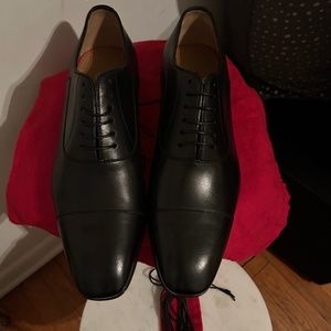 Christian Louboutin Greggo 43